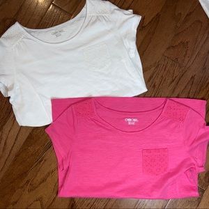 Set of 2 pink and white short sleeve tops